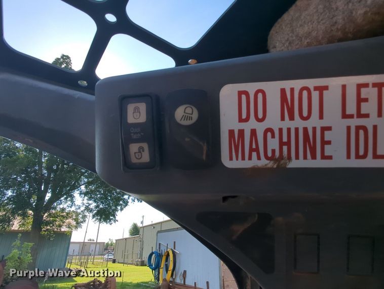 image for item MY9811 2015 John Deere 329E  tracked skid steer loader