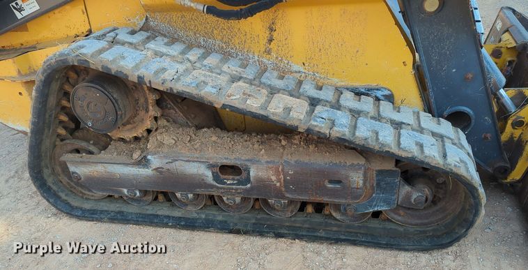 image for item MY9811 2015 John Deere 329E  tracked skid steer loader