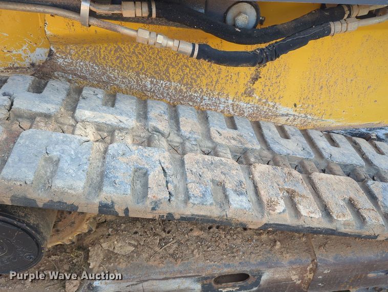 image for item MY9811 2015 John Deere 329E  tracked skid steer loader