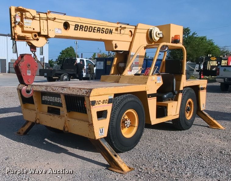 image for item MY9869 1994 Broderson IC80-1F  crane