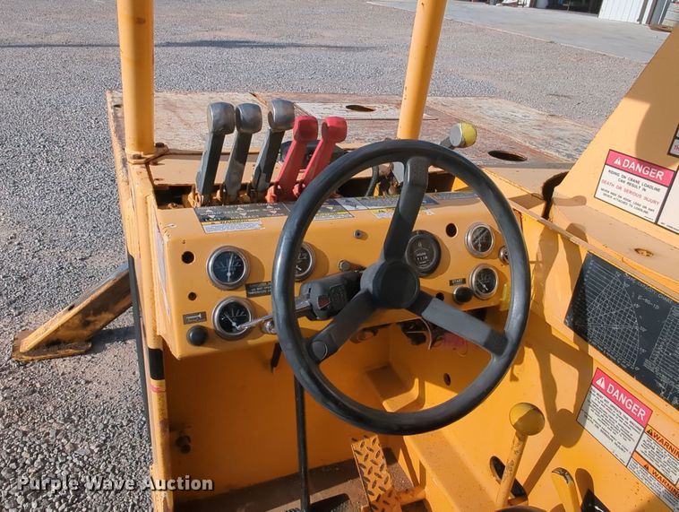 image for item MY9869 1994 Broderson IC80-1F  crane