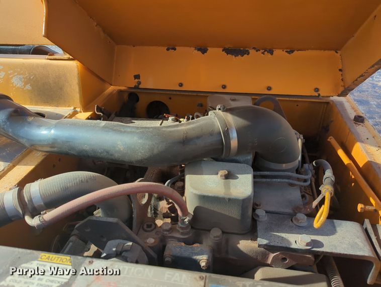 image for item MY9869 1994 Broderson IC80-1F  crane