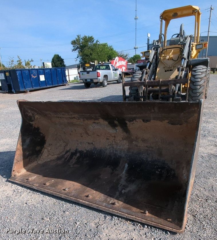 image for item MY9870 2008 Komatsu WA180-3L  wheel loader