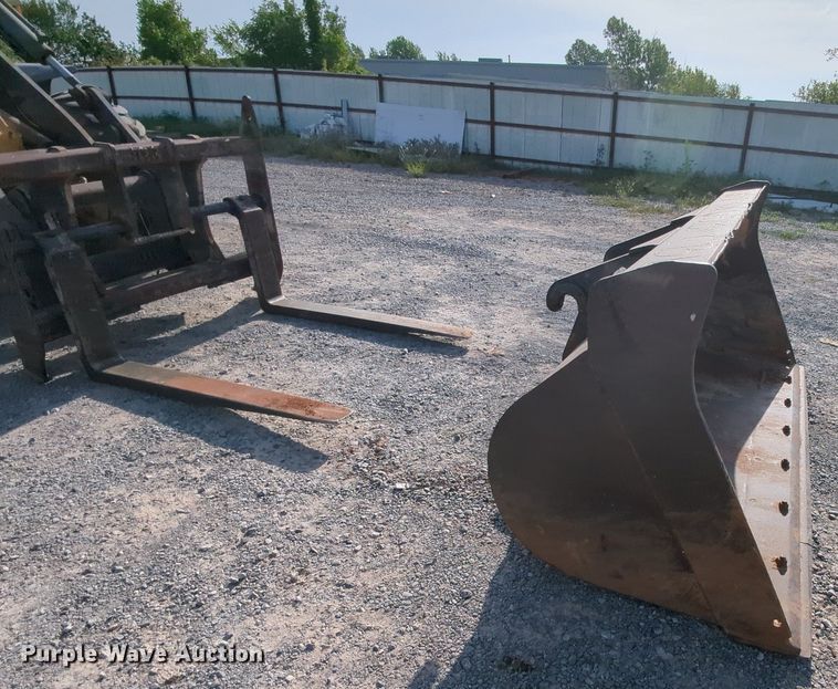 image for item MY9870 2008 Komatsu WA180-3L  wheel loader