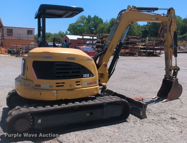 image for item MY9881 2011 Caterpillar 305D CR  mini excavator