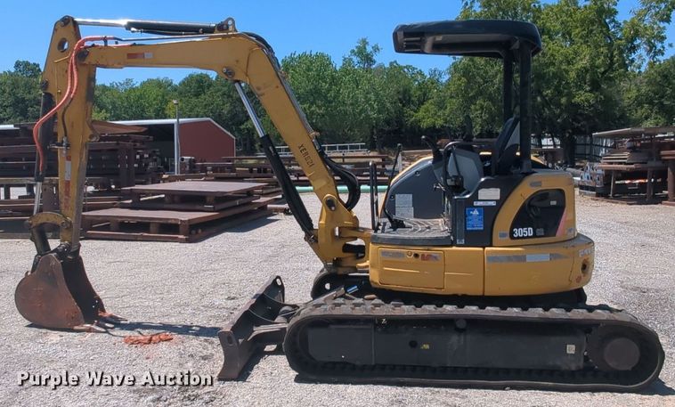 image for item MY9881 2011 Caterpillar 305D CR  mini excavator
