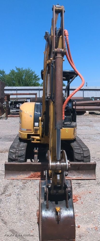 image for item MY9881 2011 Caterpillar 305D CR  mini excavator