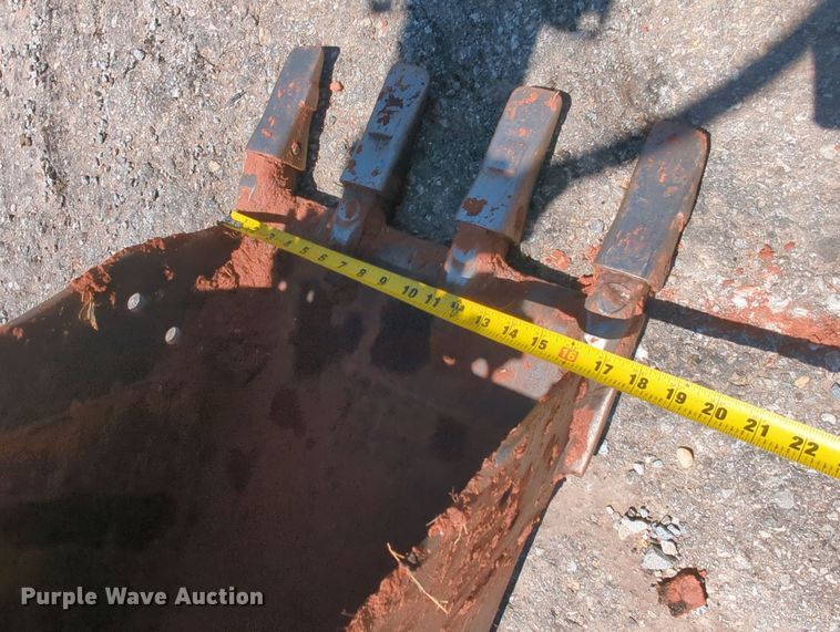 image for item MY9881 2011 Caterpillar 305D CR  mini excavator