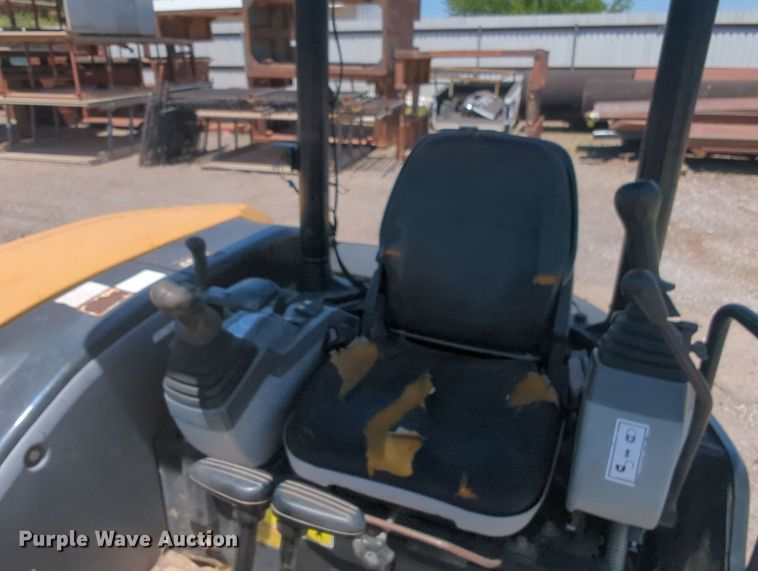 image for item MY9881 2011 Caterpillar 305D CR  mini excavator