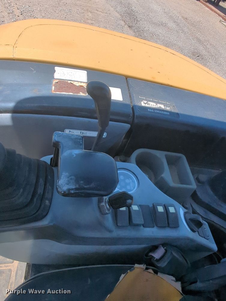 image for item MY9881 2011 Caterpillar 305D CR  mini excavator