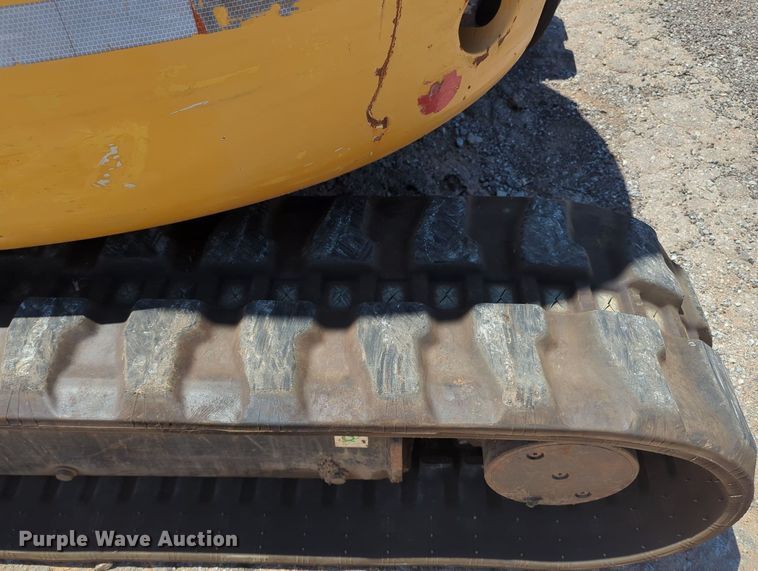 image for item MY9881 2011 Caterpillar 305D CR  mini excavator