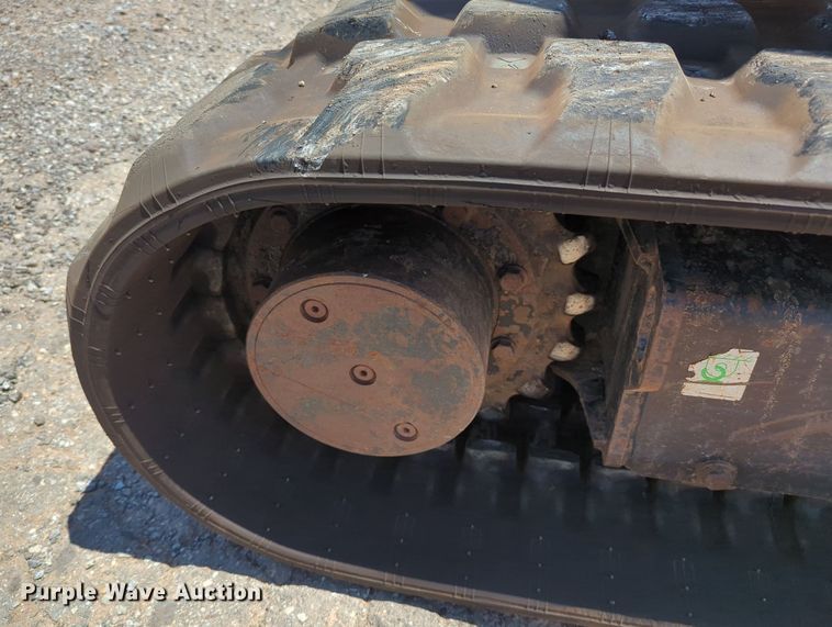 image for item MY9881 2011 Caterpillar 305D CR  mini excavator