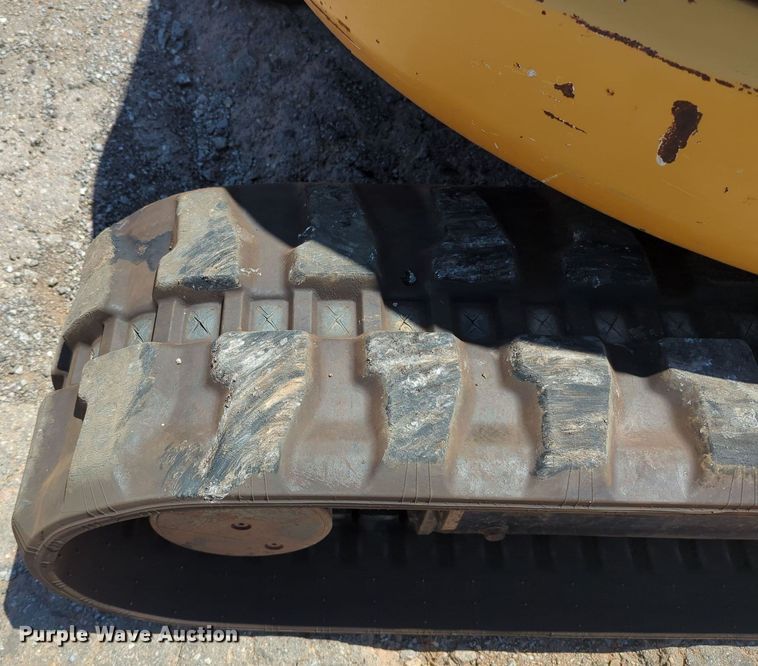 image for item MY9881 2011 Caterpillar 305D CR  mini excavator