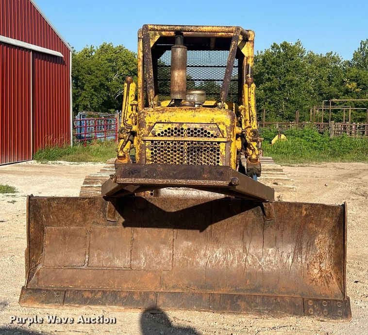 image for item NA9062 1964 Caterpillar D4D  dozer