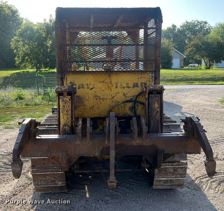 image for item NA9062 1964 Caterpillar D4D  dozer