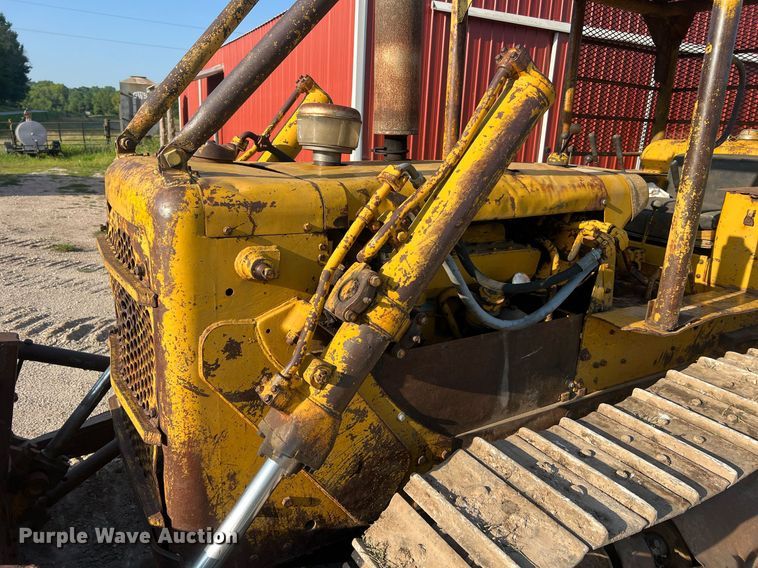 image for item NA9062 1964 Caterpillar D4D  dozer