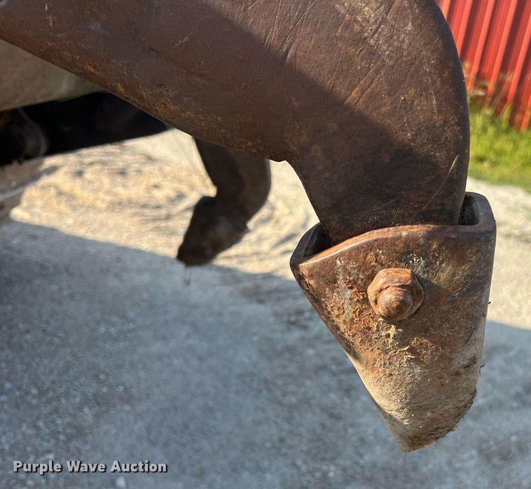 image for item NA9062 1964 Caterpillar D4D  dozer