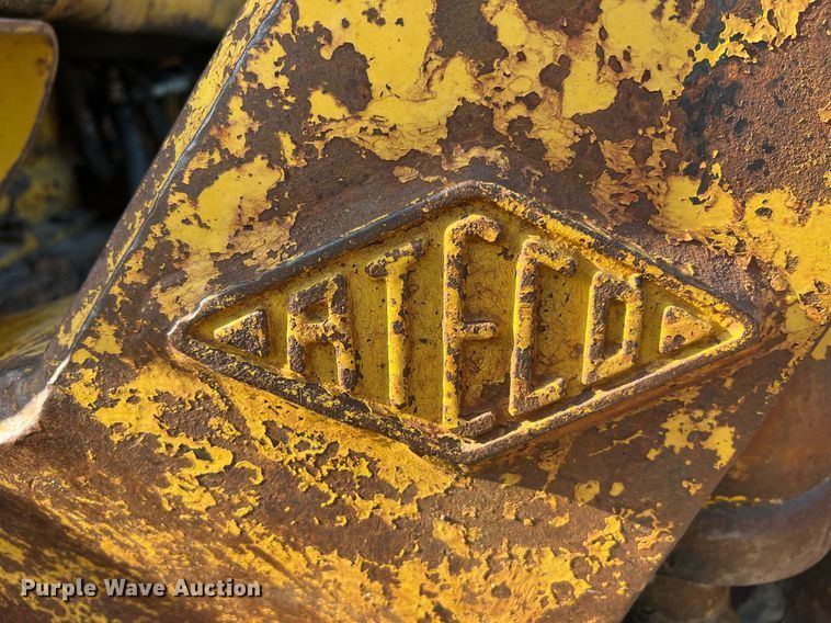 image for item NA9062 1964 Caterpillar D4D  dozer