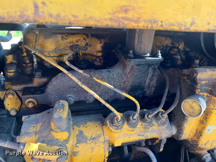 image for item NA9062 1964 Caterpillar D4D  dozer