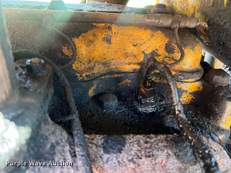 image for item NA9062 1964 Caterpillar D4D  dozer