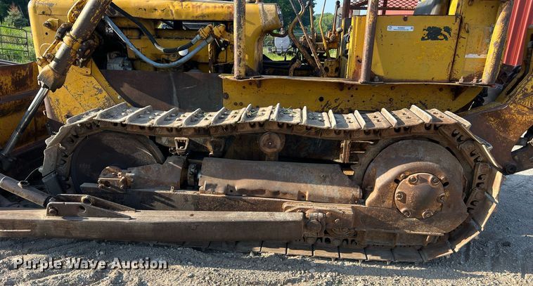 image for item NA9062 1964 Caterpillar D4D  dozer