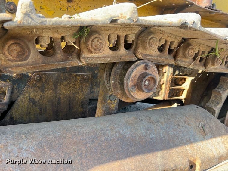 image for item NA9062 1964 Caterpillar D4D  dozer