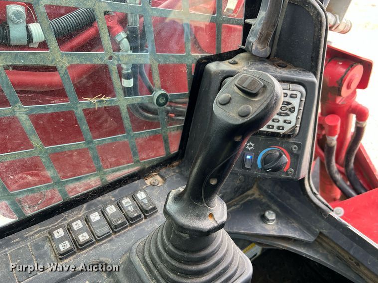 image for item NI9001 2020 Takeuchi TL12R2 tracked skid steer loader