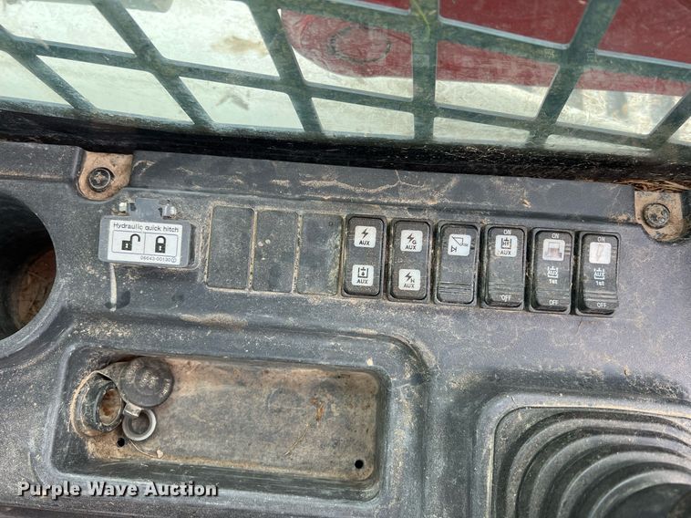 image for item NI9001 2020 Takeuchi TL12R2 tracked skid steer loader