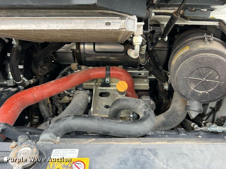 image for item NI9001 2020 Takeuchi TL12R2 tracked skid steer loader