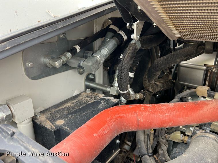 image for item NI9001 2020 Takeuchi TL12R2 tracked skid steer loader