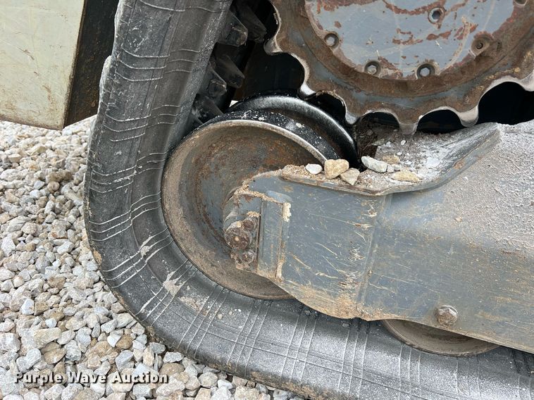 image for item NI9001 2020 Takeuchi TL12R2 tracked skid steer loader