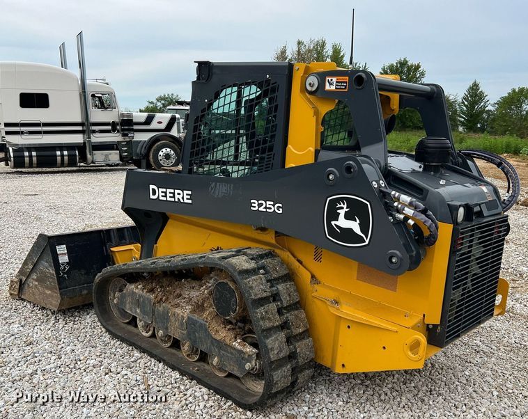 image for item NI9002 2022 John Deere 325G tracked skid steer loader