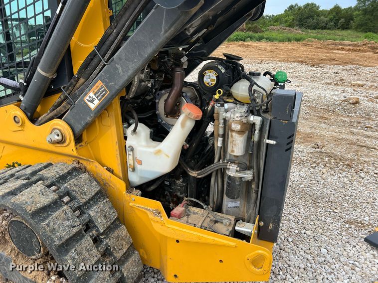 image for item NI9002 2022 John Deere 325G tracked skid steer loader