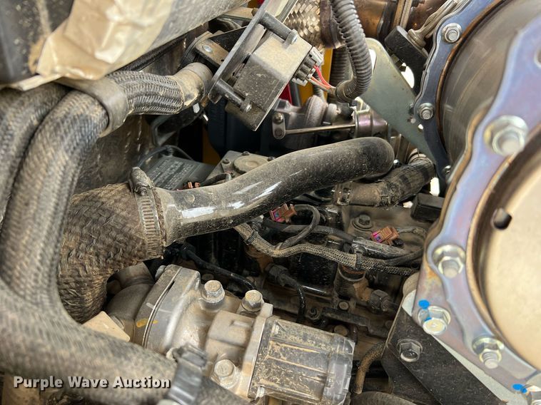 image for item NI9002 2022 John Deere 325G tracked skid steer loader