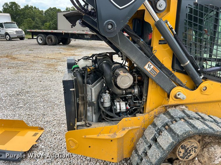 image for item NI9002 2022 John Deere 325G tracked skid steer loader