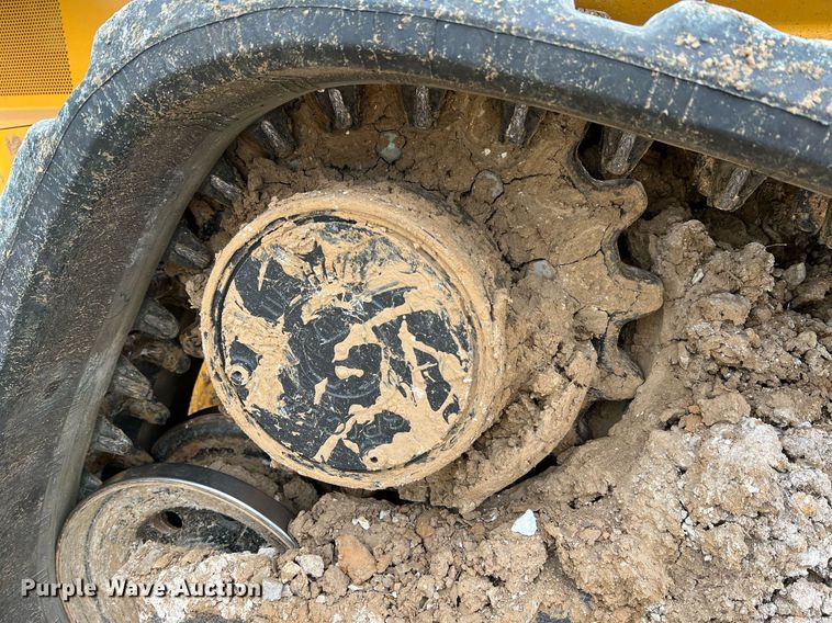 image for item NI9002 2022 John Deere 325G tracked skid steer loader