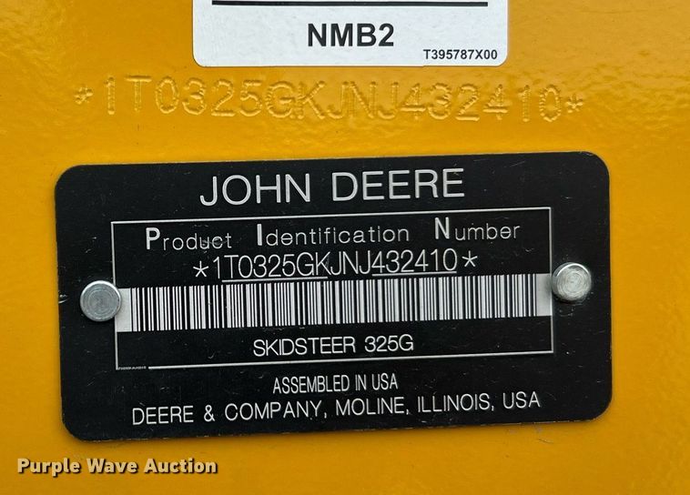 image for item NI9002 2022 John Deere 325G tracked skid steer loader