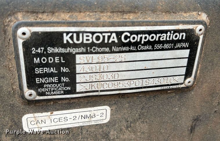 image for item NI9005 2019 Kubota SVL95-2S tracked skid steer loader