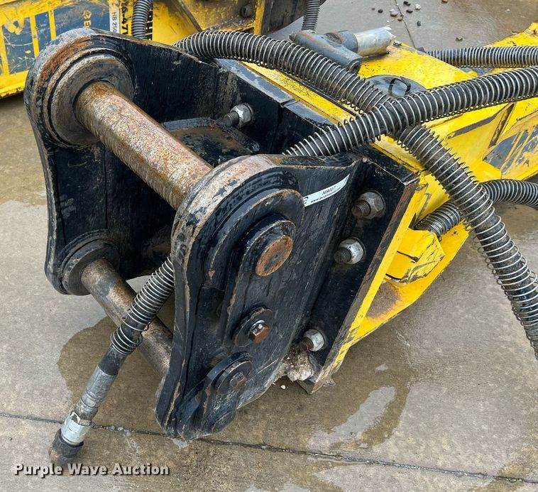 image for item NI9007 2020 Epiroc HB 2000  breaker