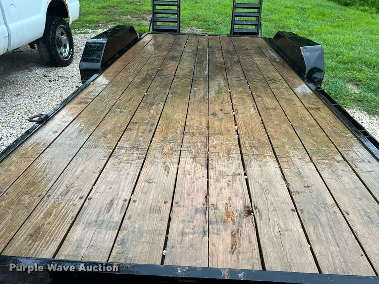 image for item NI9014 2017 Trailerman Trailers CST7162S14  equipment trailer