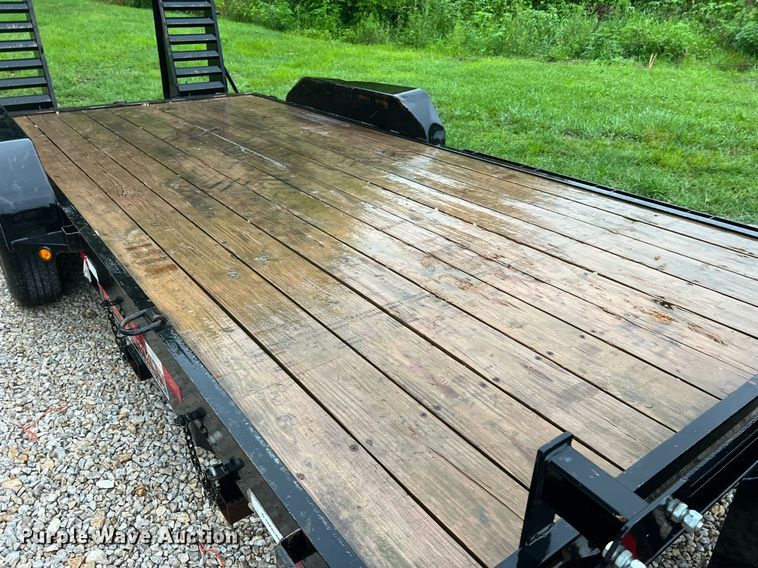 image for item NI9014 2017 Trailerman Trailers CST7162S14  equipment trailer