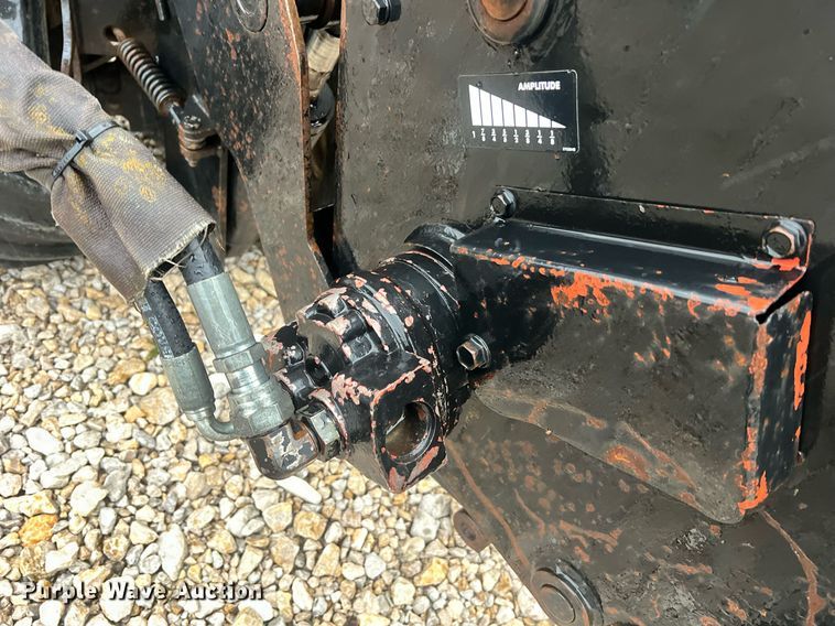 image for item NI9015 1995 Ditch Witch 410SX  trencher