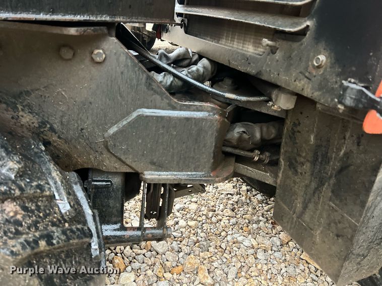 image for item NI9015 1995 Ditch Witch 410SX  trencher