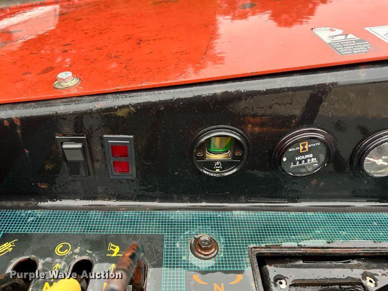 image for item NI9015 1995 Ditch Witch 410SX  trencher