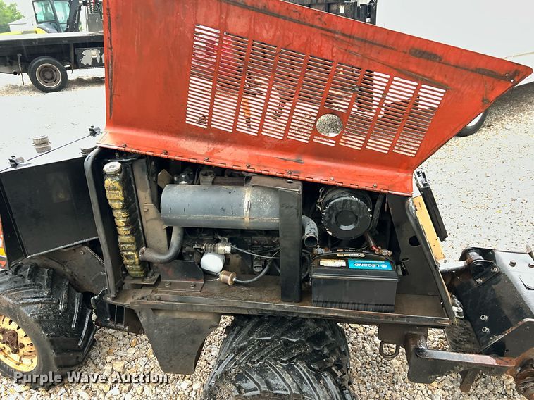 image for item NI9015 1995 Ditch Witch 410SX  trencher