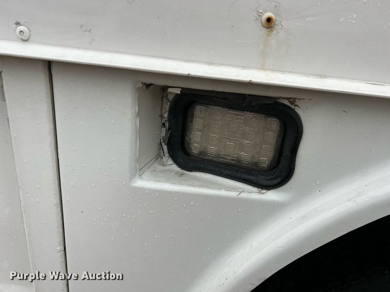 image for item NI9016 2014 Ford F550 Super Duty XL  utility / service truck