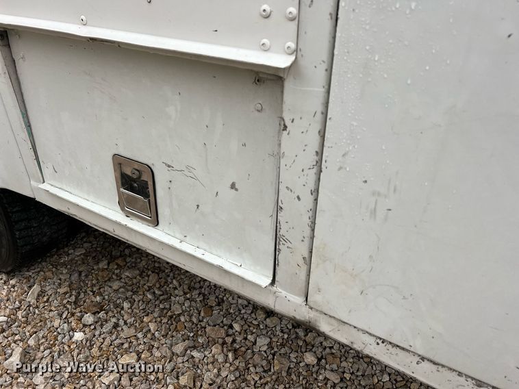 image for item NI9016 2014 Ford F550 Super Duty XL  utility / service truck