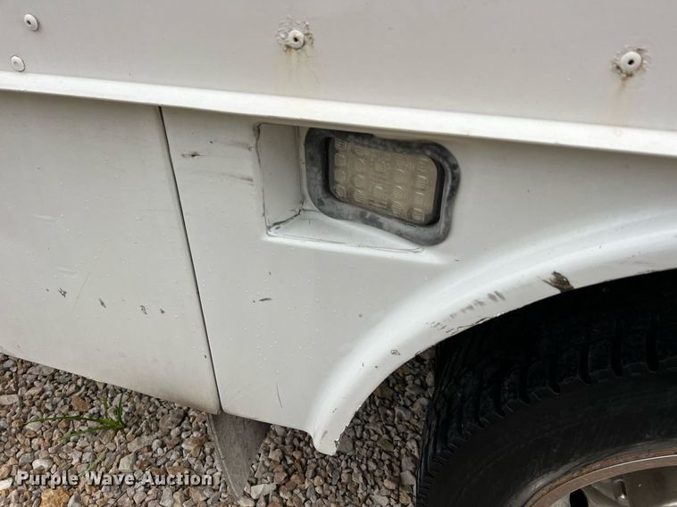 image for item NI9016 2014 Ford F550 Super Duty XL  utility / service truck