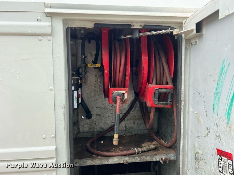 image for item NI9016 2014 Ford F550 Super Duty XL  utility / service truck