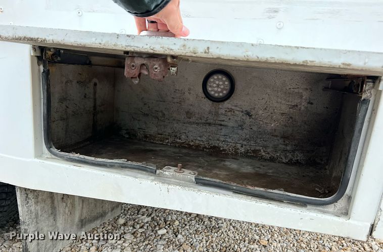 image for item NI9016 2014 Ford F550 Super Duty XL  utility / service truck